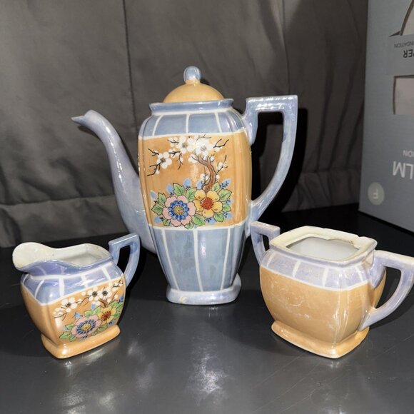 Lusterware Tea Set Made in Japan Floral Peach Luster Teapot Sugar Creamer Set - Picture 9 of 16